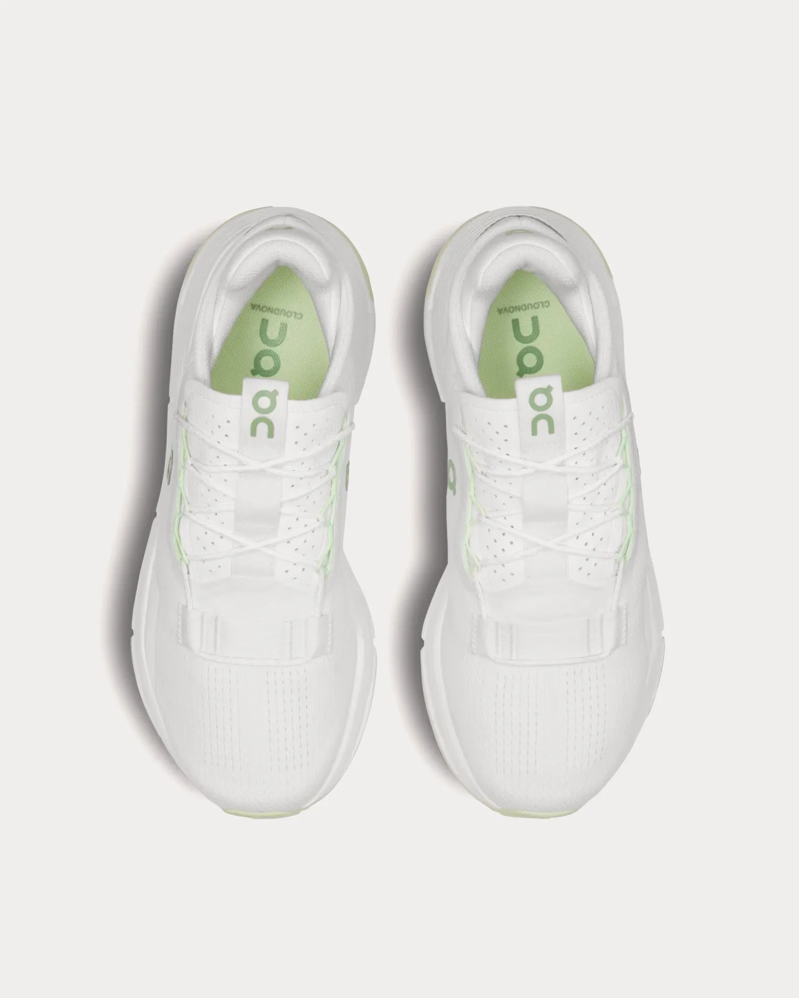 Cloudnova White / Sage Running Shoes